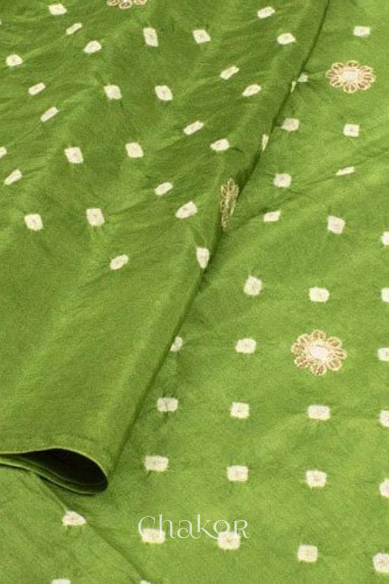 Chakor's traditional Green bandhani pure silk saree with sequins embroidery