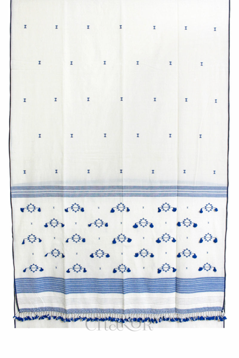 Handloom Off-white Blue Bhujodi Cotton Saree by Chakor.