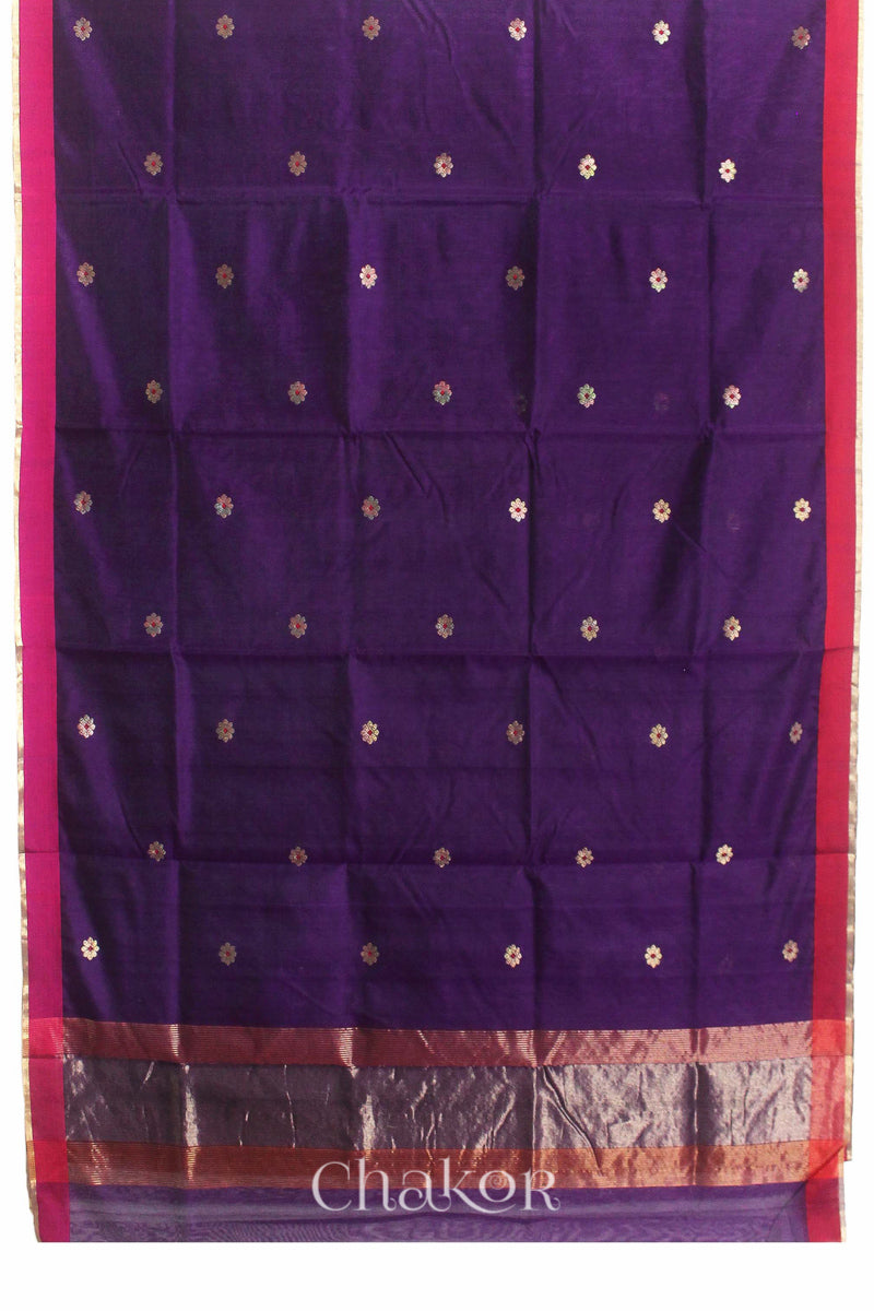 Flatshot of Wine Chanderi silk cotton saree showing phool butti motifs and contrasting borders.
