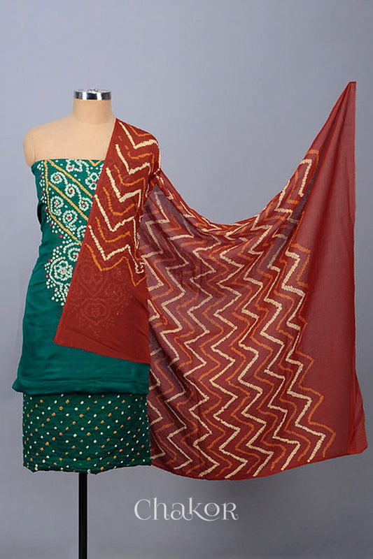 Chakor's Green Red Bandhani Cotton embroidered Kurta Fabric With Dupatta. 