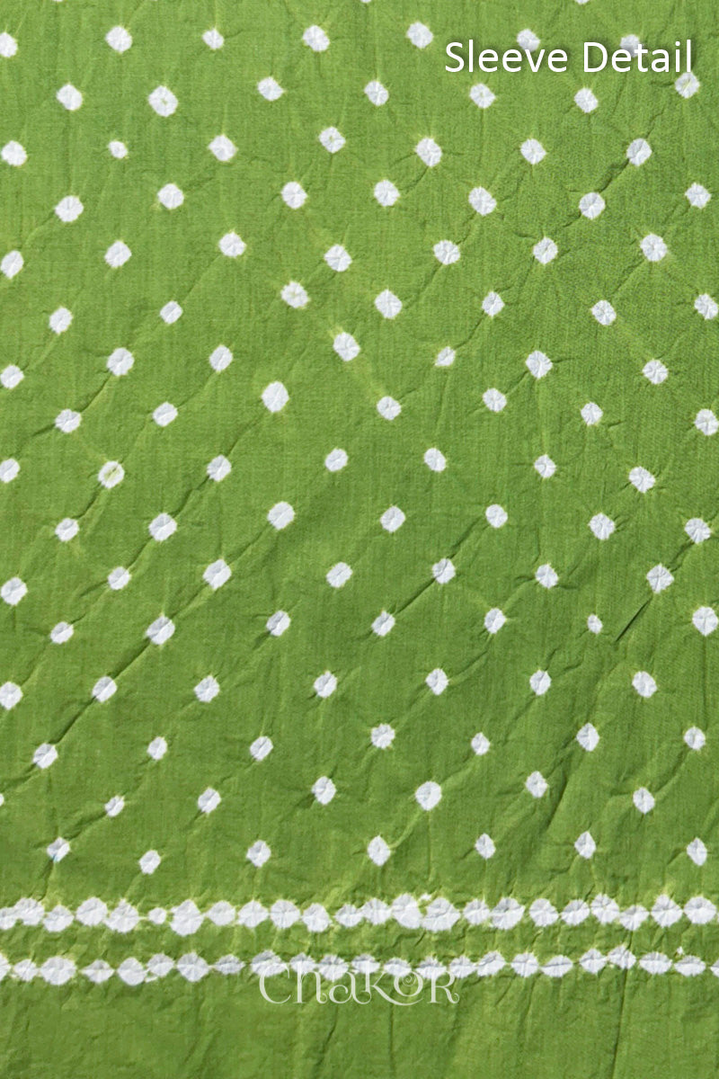 Bandhani dotted sleeve pattern on mercerised cotton fabric with handcrafted tie dye work.
