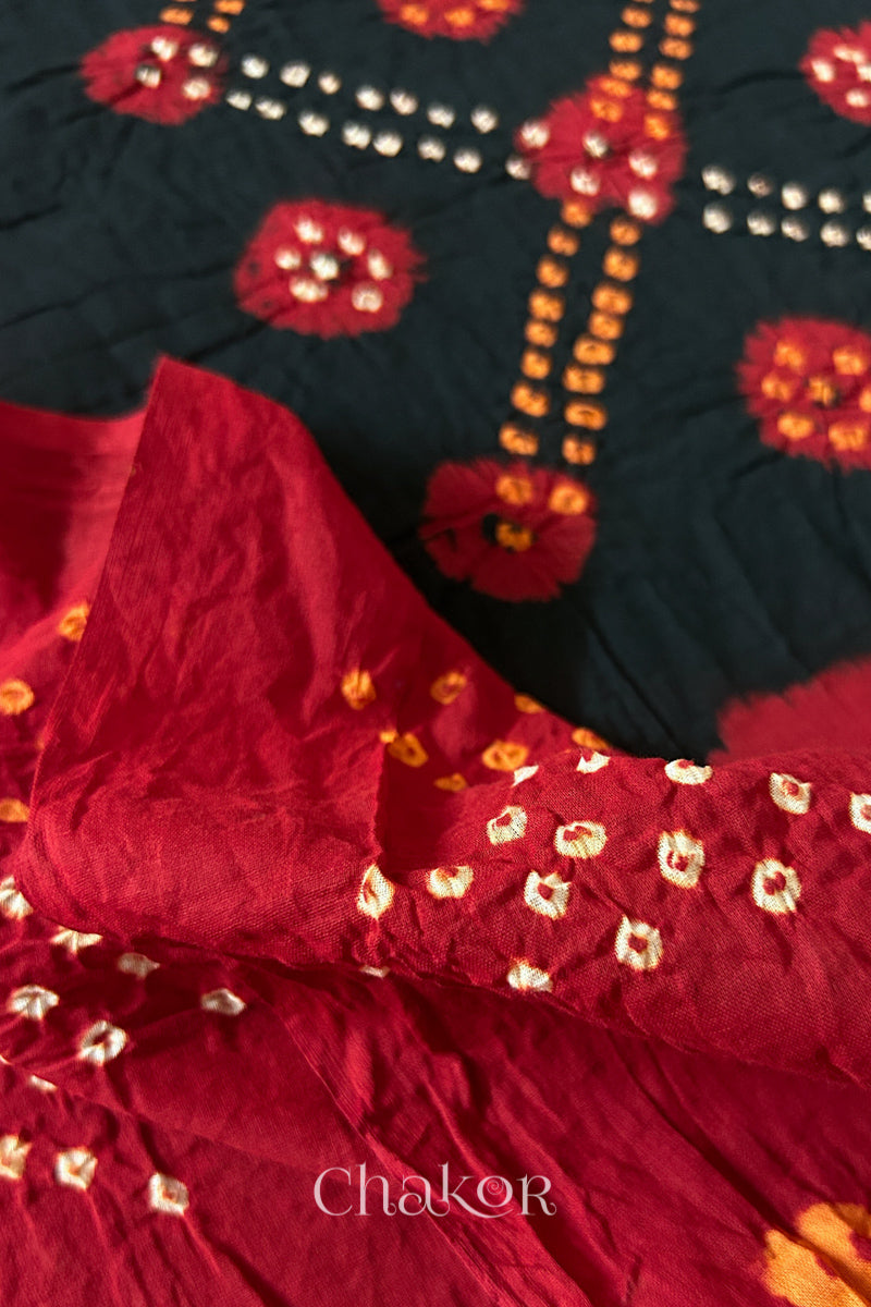 Black Red Bandhani Mul Cotton Dupatta | Kutch Tie-Dye