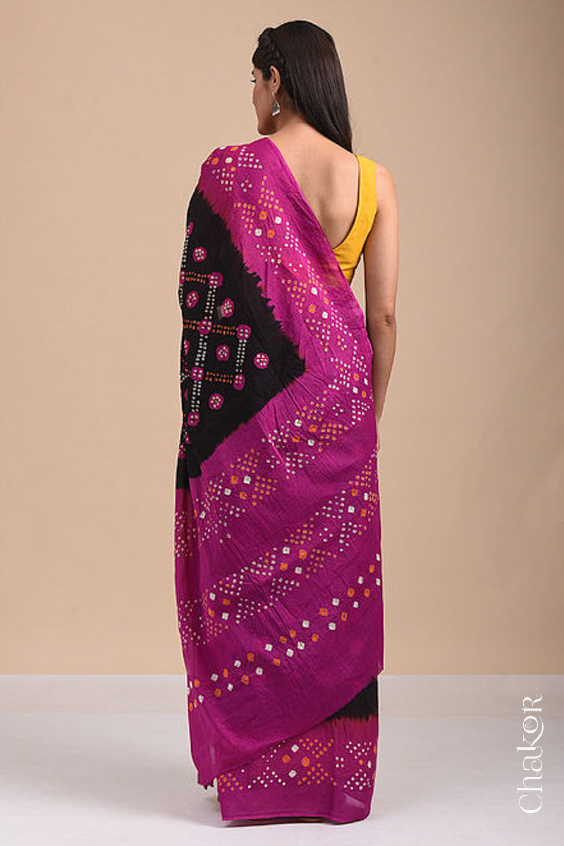 Traditional Black Magenta Bandhani Mul Cotton Saree by Chakor.