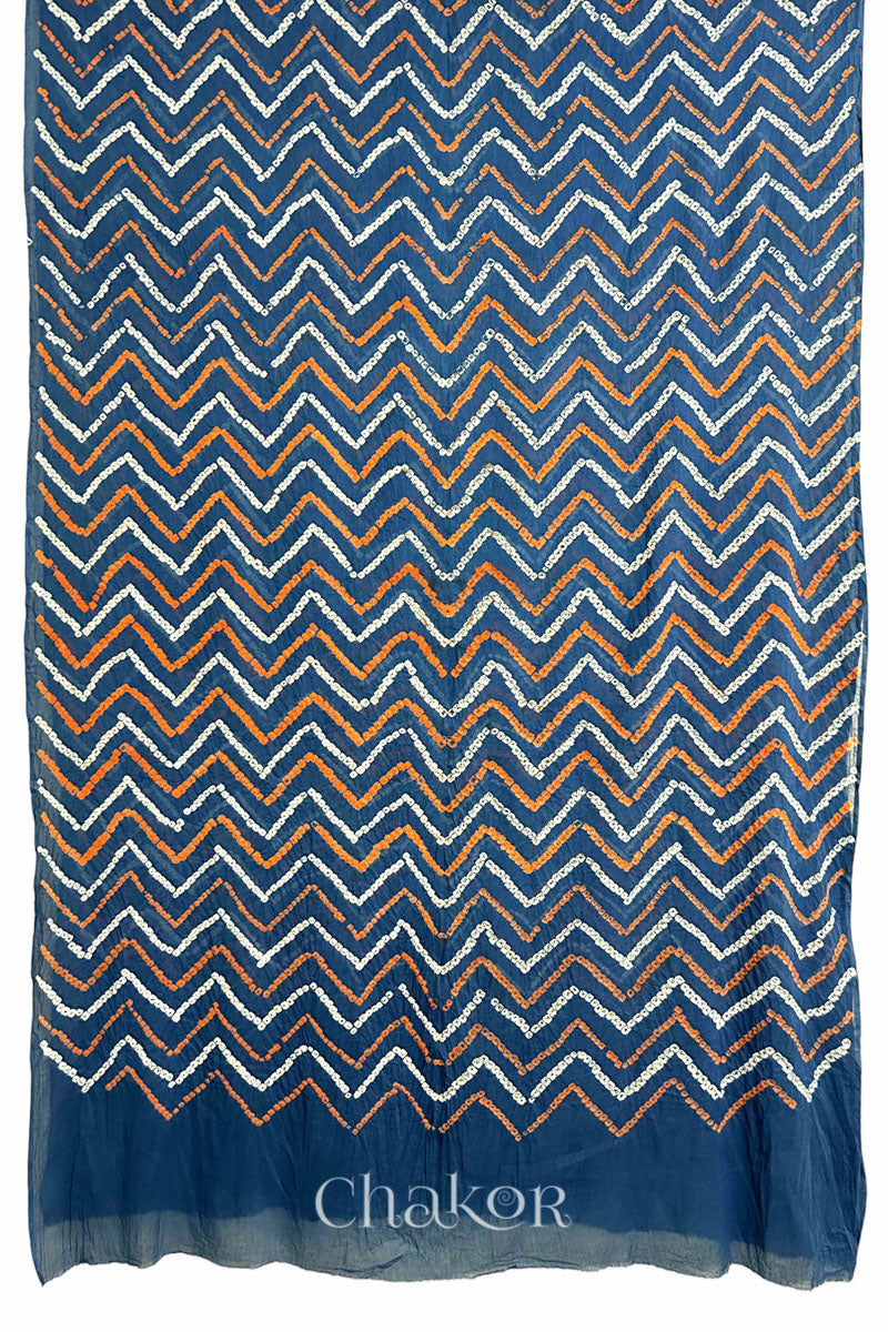 Full view of Indigo Blue Bandhani Mul Cotton Saree with zigzag patterns in yellow and white bandhej dots.